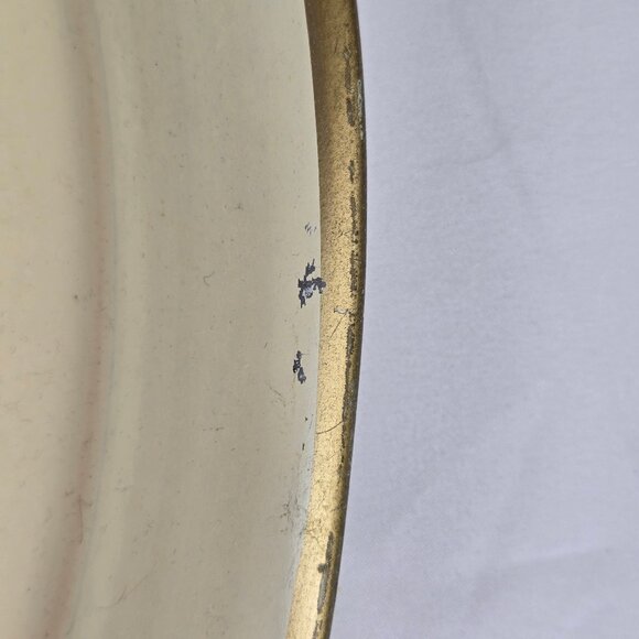 Tole by Pilgrim Art Large Round Metal Tray Roses and Daisy Pattern Gold Rim - Picture 7 of 15